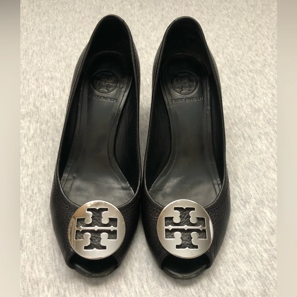 Tory Burch Women’s Black Shoes Peep Toe Wedge Sandals Black Size: US 7.5